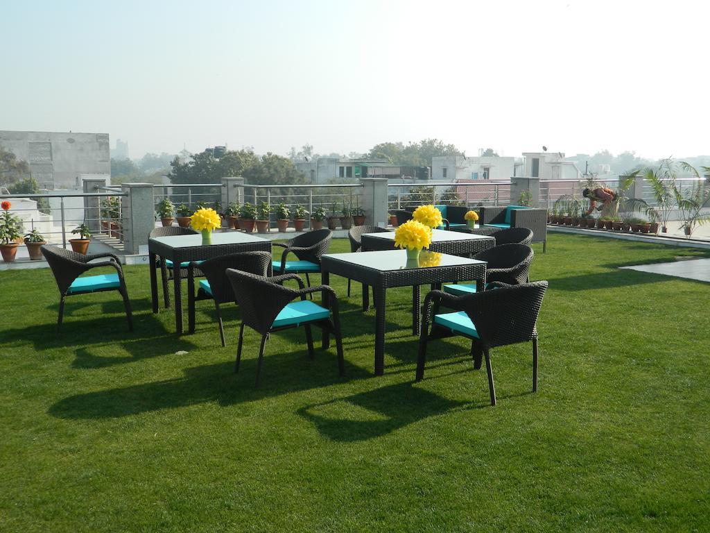 76 Friends Colony Bed & Breakfast New Delhi Exterior foto